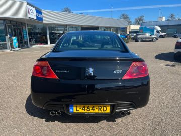 Peugeot 407